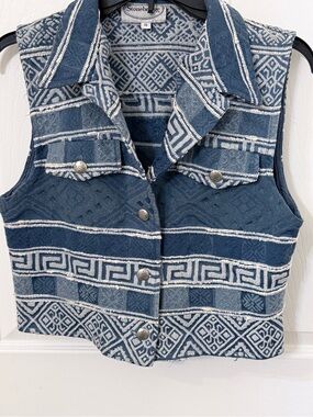 Stonebridge Navy Textured Patterned Vest